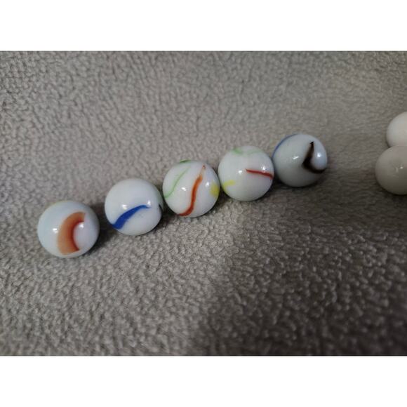 Lot 15 Vintage Milk Glass MARBLES Swirl Stripe White - Picture 3 of 6